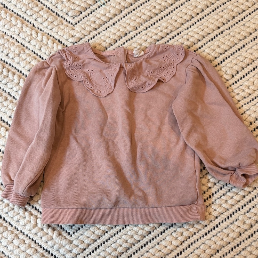 H&M Mauve Eyelet Collar Sweatshirt